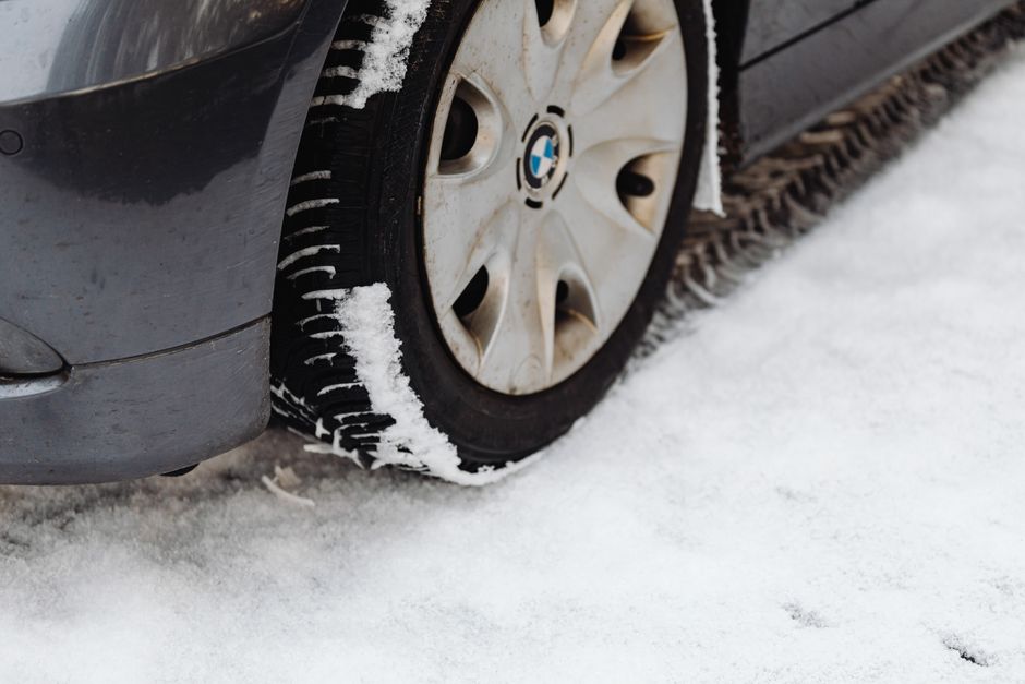Winter snow car tire designed for cold weather traction